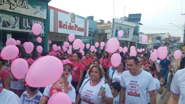 Secretaria Municipal de Saúde realiza a 3ª caminhada do Outubro Rosa.