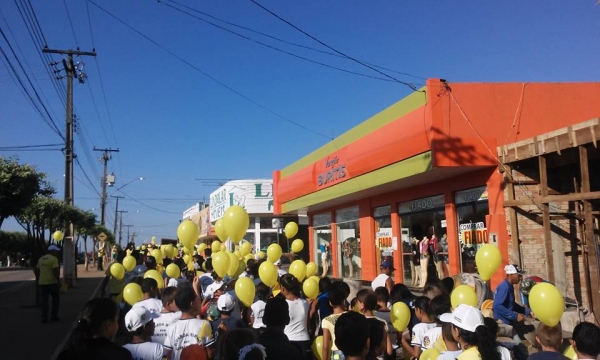 Buritis: Caminhada pelas Avenidas encerra campanha do Maio Amarelo Atenção pela Vida 2016!
